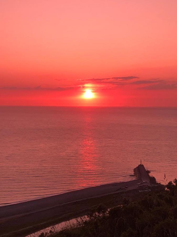 Cosy Caravan Minutes From The Holiday home Aberystwyth