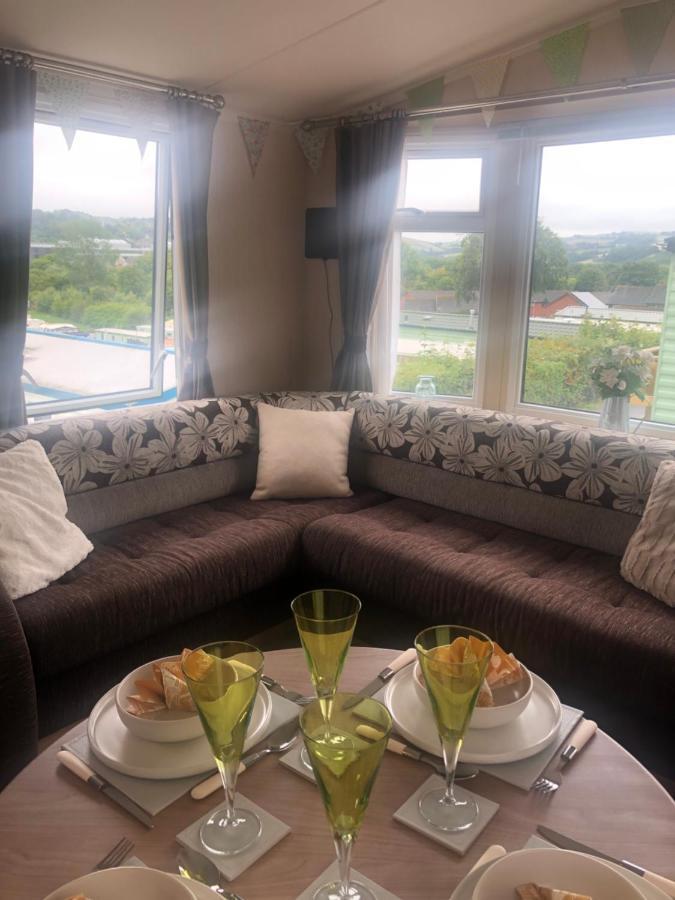 Holiday home Cosy Caravan Minutes From The