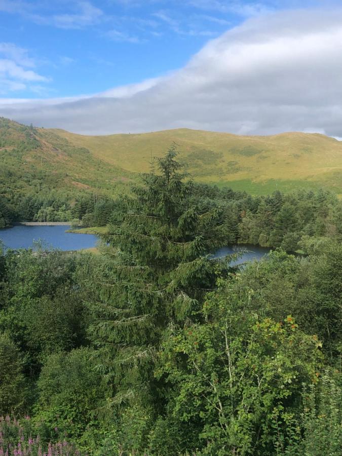 Cosy Caravan Minutes From The